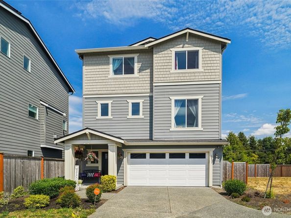 1031 133rd Place SW 8, Everett WA 98204