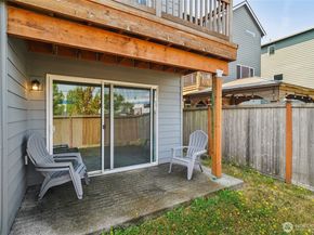 1031 133rd Place SW 8, Everett WA 98204