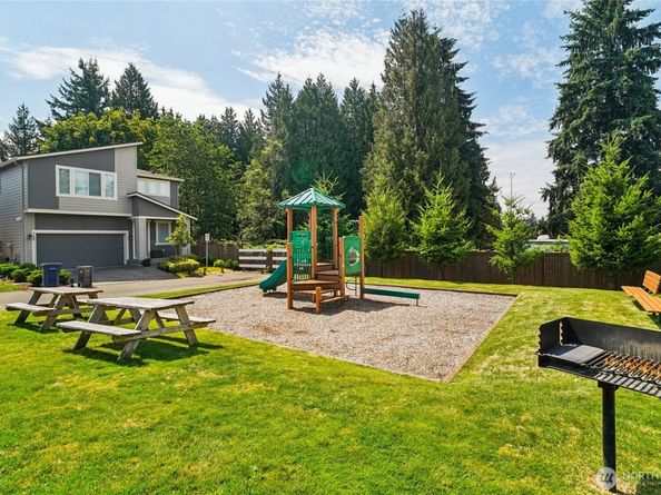 1031 133rd Place SW 8, Everett WA 98204