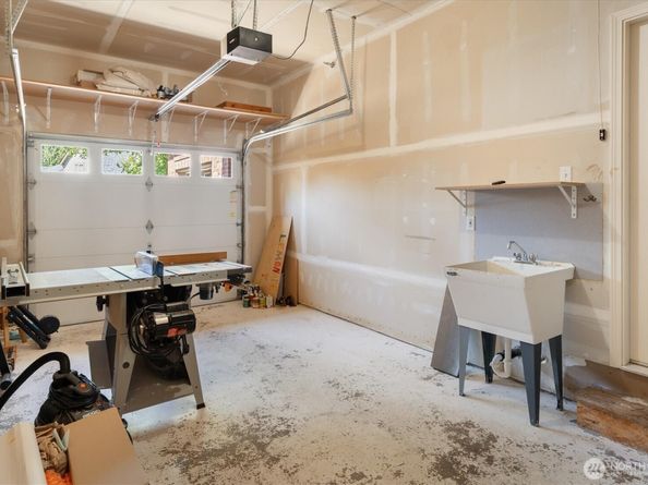 10790 221st Lane NE 28, Redmond WA 98053
