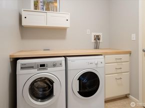 10790 221st Lane NE 28, Redmond WA 98053