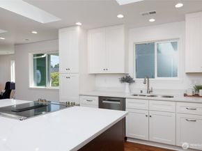 1708 Walnut Street, Everett WA 98201