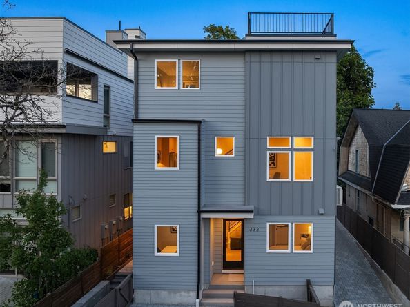 332 17th Avenue, Seattle WA 98122