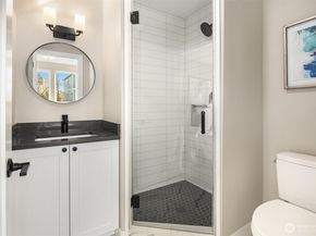 332 17th Avenue, Seattle WA 98122