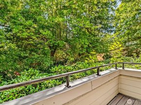 7481 Old Redmond Road 421, Redmond WA 98052