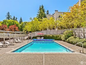 7481 Old Redmond Road 421, Redmond WA 98052