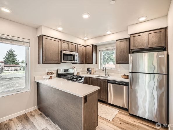 1803 SW 96th Lane, Seattle WA 98106