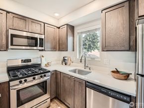 1803 SW 96th Lane, Seattle WA 98106