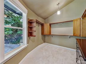 4034 NE 195th Street, Lake Forest Park WA 98155