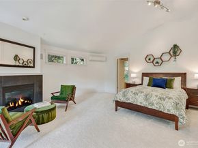 4034 NE 195th Street, Lake Forest Park WA 98155