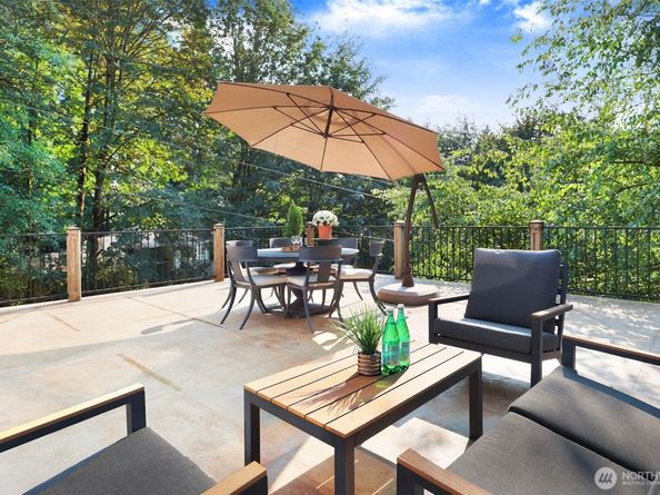 4034 NE 195th Street, Lake Forest Park WA 98155