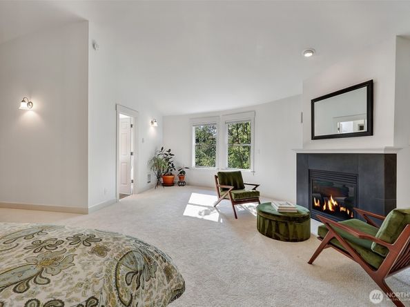 4034 NE 195th Street, Lake Forest Park WA 98155