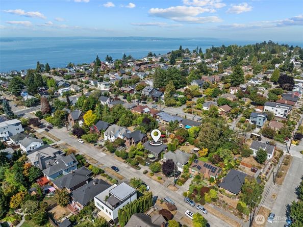 3016 NW 74th Street, Seattle WA 98117