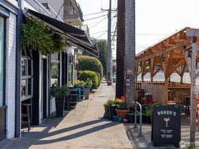 3016 NW 74th Street, Seattle WA 98117