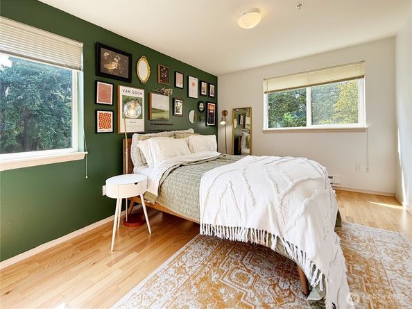 12050 15th Avenue NE 301, Seattle WA 98125