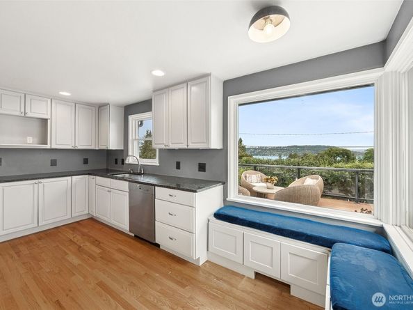 10612 Forest Avenue S, Seattle WA 98178
