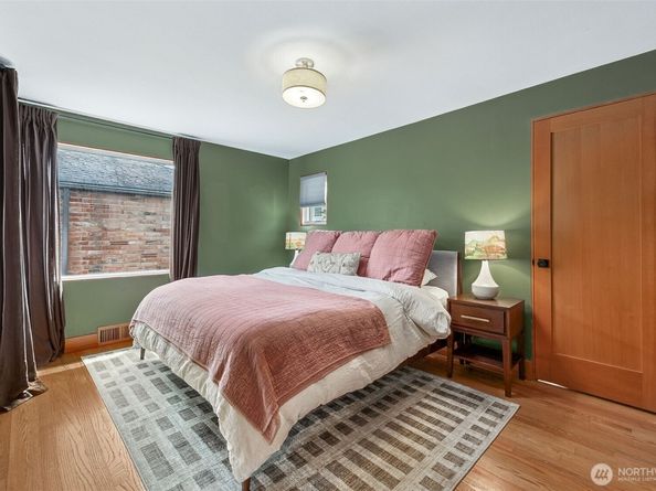 10612 Forest Avenue S, Seattle WA 98178