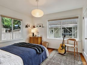 16003 15th Avenue SW, Burien WA 98166