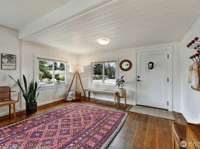 16003 15th Avenue SW, Burien WA 98166