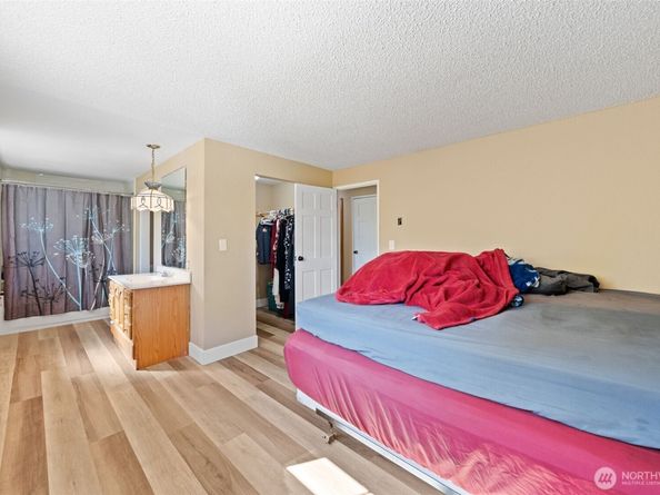 13958 51st Avenue S, Tukwila WA 98168