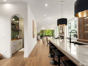 2029 42nd Avenue E, Seattle WA 98112
