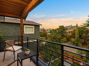 2029 42nd Avenue E, Seattle WA 98112