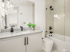 2029 42nd Avenue E, Seattle WA 98112
