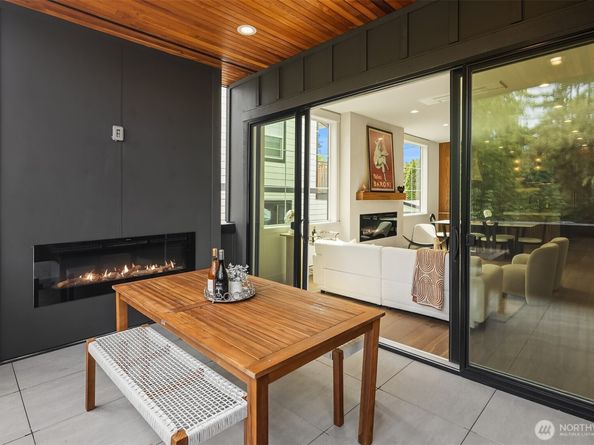 2029 42nd Avenue E, Seattle WA 98112