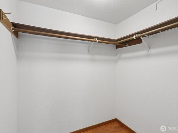11620 100th Avenue NE C212, Kirkland WA 98034