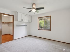 11620 100th Avenue NE C212, Kirkland WA 98034