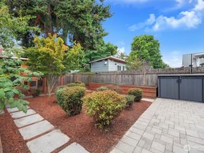 329 NW 80th Street, Seattle WA 98117