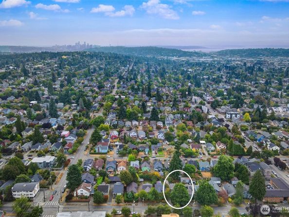329 NW 80th Street, Seattle WA 98117