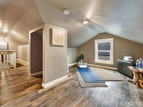 329 NW 80th Street, Seattle WA 98117