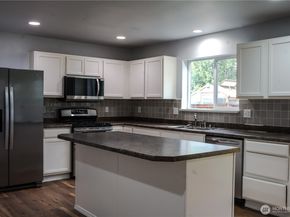 2221 119th Drive SE, Lake Stevens WA 98258