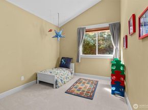 445 26th Avenue E, Seattle WA 98112
