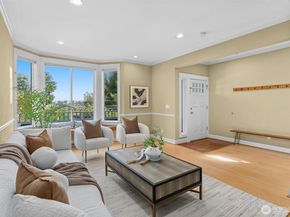 445 26th Avenue E, Seattle WA 98112