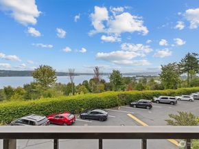 8005 Sand Point Way NE A31, Seattle WA 98115