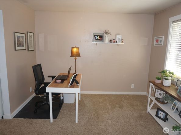 19853 133rd Place SE, Renton WA 98058
