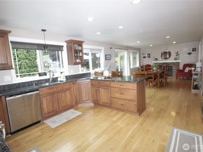 19853 133rd Place SE, Renton WA 98058