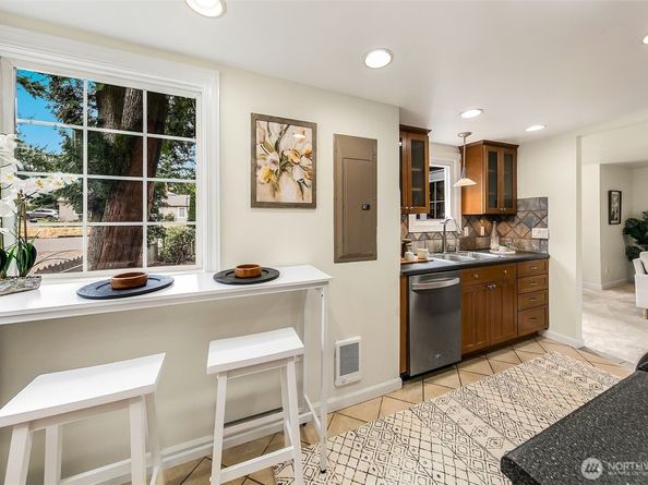 13753 Ashworth Avenue N, Seattle WA 98133