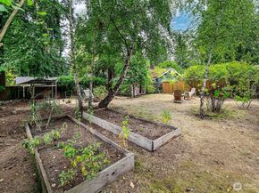 13753 Ashworth Avenue N, Seattle WA 98133