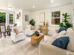 13753 Ashworth Avenue N, Seattle WA 98133