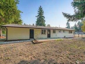 34042 22nd Place SW, Federal Way WA 98023