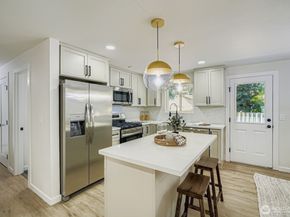 34042 22nd Place SW, Federal Way WA 98023