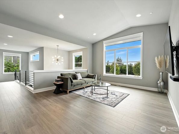 7905 5th Place SE, Lake Stevens WA 98258