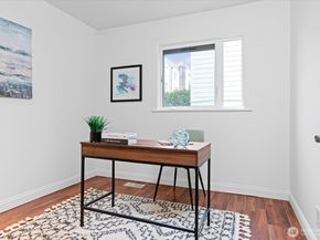 1600 Way E Yeslelr Way E 102, Seattle WA 98122