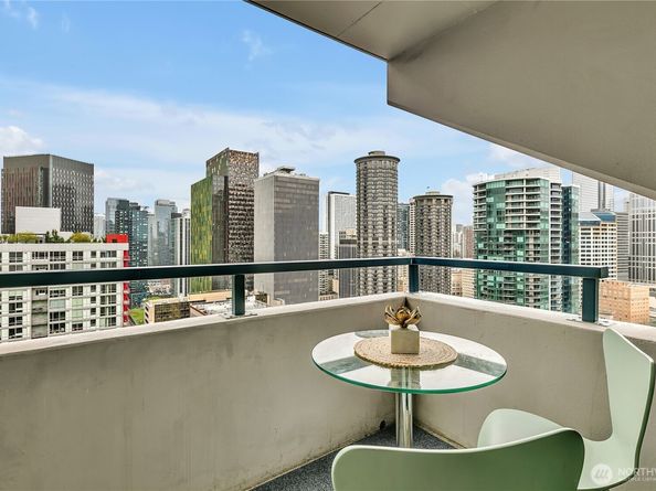 2100 3rd Avenue 2606, Seattle WA 98121