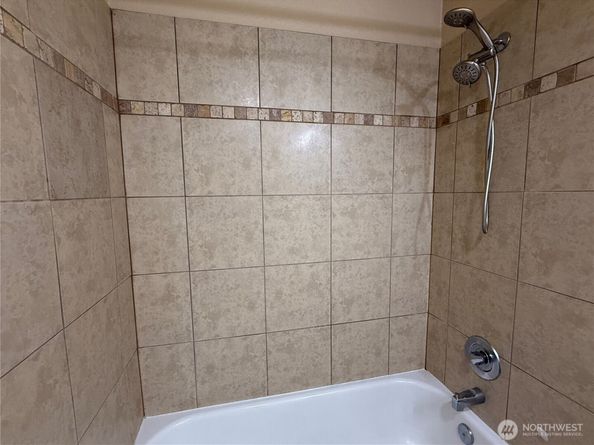 9917 Holly Drive B206, Everett WA 98204