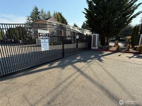 9917 Holly Drive B206, Everett WA 98204