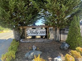 9917 Holly Drive B206, Everett WA 98204